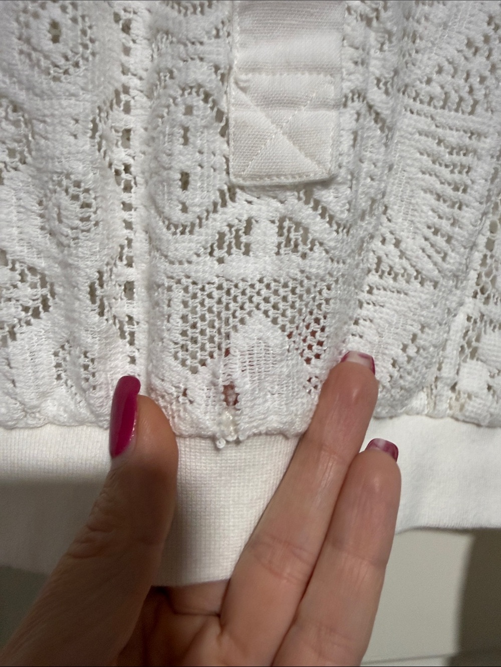 Anthropologie Pilcro Cutwork Bubble-Sleeve Shirt, MED white eyelet top - Picture 7 of 8